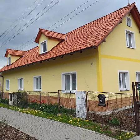 Ubytování ve Starém Dvoře Třemošnice Exteriér fotografie